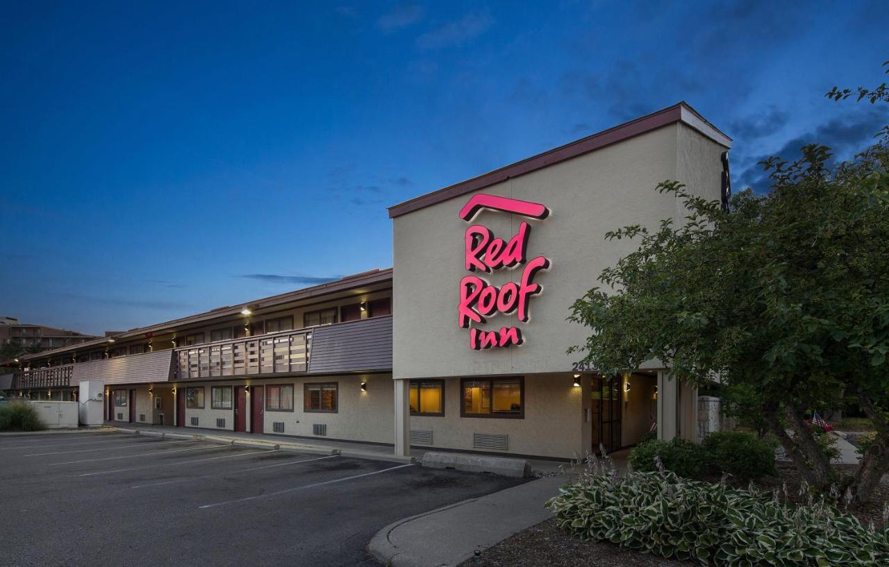 Red Roof Inn Detroit - Dearborn-Greenfield Village Exterior photo